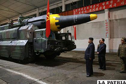 Corea del Norte volvió a lanzar un misil que sería de mediano alcance