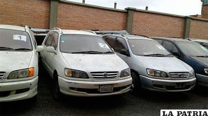 Los vehículos devueltos por el Ministerio Público a la Alcaldía alteña /ERBOL