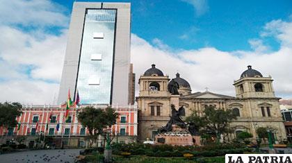 La nueva sede del Palacio de Gobierno tiene 29 pisos /ABI