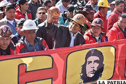Morales durante los actos del 1 de mayo en Oruro /www.patrianueva.bo