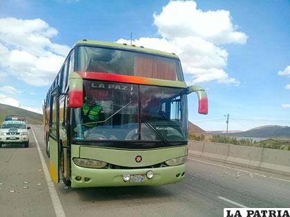 Los uniformados detuvieron el bus en Vila Vila