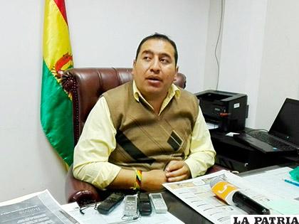 El diputado Wilson Santamaría presentó el informe que le envió el Ministerio de Comunicación, el que refleja los gastos en publicidad /Scoopnest.com