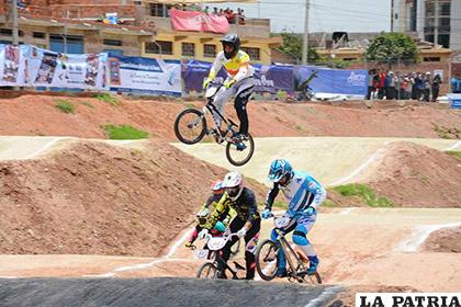 Jaime Quintanilla, gran valor en el bicicross boliviano /APG