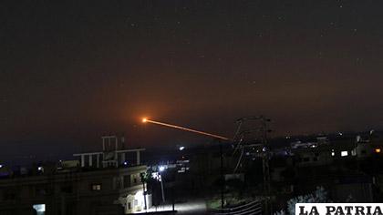 Defensa aérea respondió una nueva ola de ataques con misiles israelíes