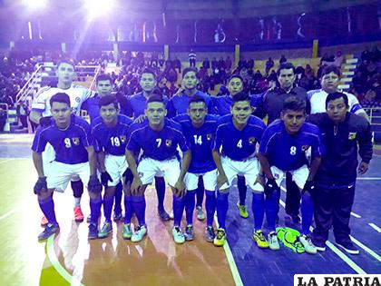 Integrantes de la selección de fútbol de salón de Riberalta /Orlando Tórrez