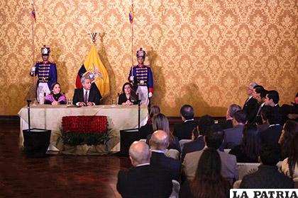 Lenín Moreno presidió la ceremonia en el Salón Amarillo de Carondelet /METRO ECUADOR