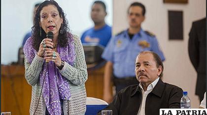 La vicepresidenta de Nicaragua, Rosario Murillo,  junto al presidente de Nicaragua, Daniel Ortega /La Prensa Gráfica