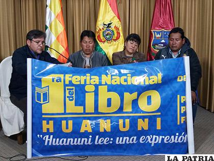 Autoridades de Huanuni hicieron la invitación para la feria del libro en su municipio