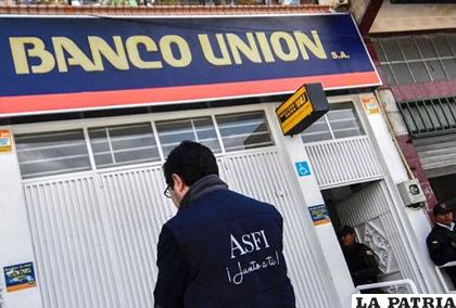 El Banco Unión es otra vez víctima de robo /rtpbolivia.com.bo