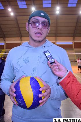 Freddy Vidal es uno de los más experimentados en el voleibol