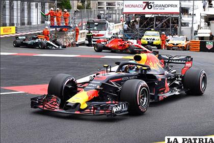 El australiano Daniel Ricciardo en plena competencia, fue el ganador de la prueba /AS.COM