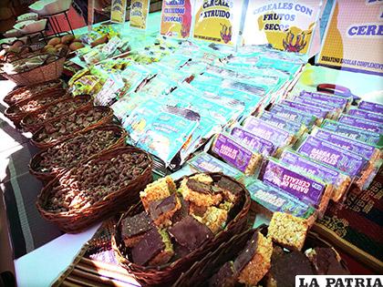 El menú del desayuno escolar cuenta con una variedad de alimentos