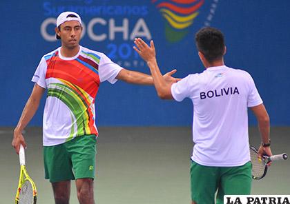 Los bolivianos Luis Chávez y Boris Arias participan en tenis dobles varones /APG