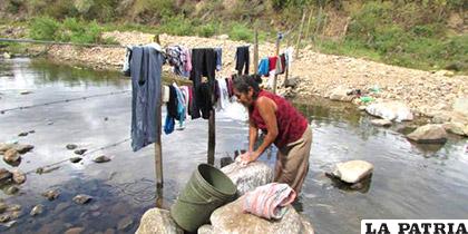 Solo la mitad de esta comunidad tiene tuberías por las que el agua corre con lentitud /donadora.mx