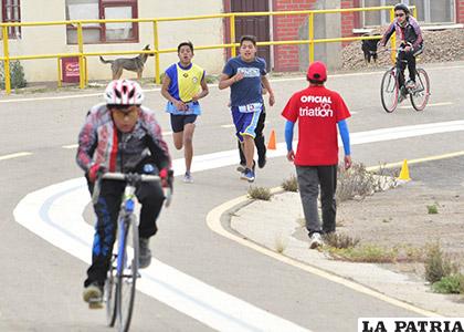 Cinco orureños estarán presentes en el nacional de triatlón a disputarse en Villa Tunari /archivo LA PATRIA