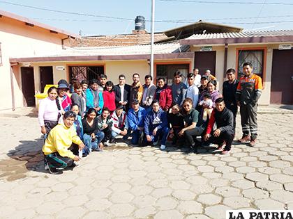 La delegación de EMAO que viajó a Sucre /cortesía EMAO