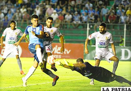 Blooming goleó en la ida 5-3 en Santa Cruz el 23/02/2019 /APG