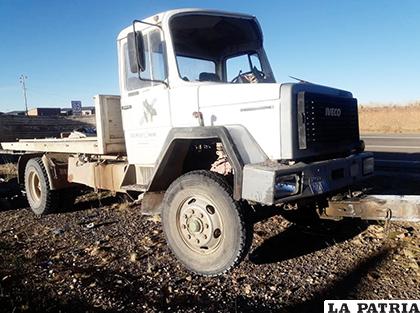El camión pertenece al Ministerio de Minería / LA PATRIA