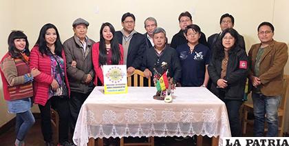 Reunión en Oruro para el encuentro infantil de charango/ LILIA MAGNE-WHATSAPP