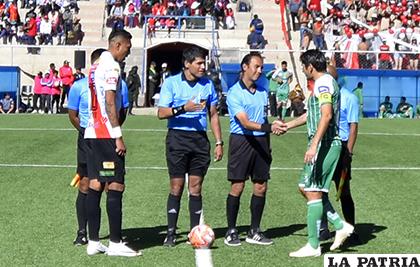 La tragedia ocurrió en pleno desarrollo del partido entre Always y Oriente /APG