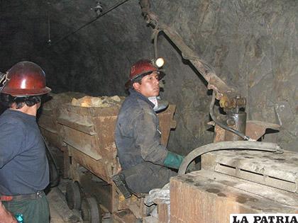 Huanuni es el distrito productor estatal de la minería nacional que sigue produciendo concentrados para dar vida a la fundición de estaño