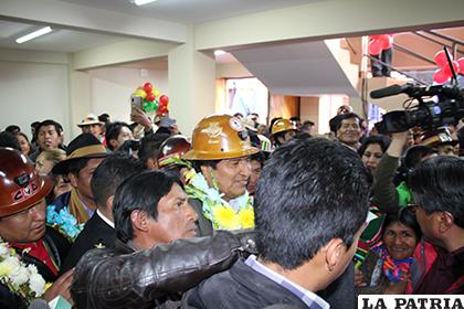 El Presidente Morales estuvo en la entrega del edificio /LA PATRIA/TANIA SANTIVA?EZ