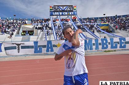Carlos Saucedo, con sus goles se ganó el cariño de todo el pueblo orureño /REYNALDO BELLOTA/LA PATRIA