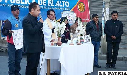 Autoridades, docentes y estudiantes conmemoraron un año de la muerte de Jonathan Quispe /Bolivia Comunica