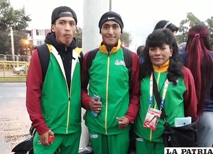 Nemia Coca junto a Jean Manuel Pérez y Vidal Basco /cortesía Nemia Coca