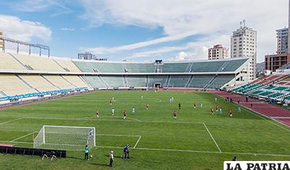 El fútbol en Bolivia está paralizado desde el mes de marzo /APG
