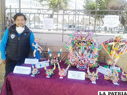 Juan Carlos Flores demostró su conocimiento de la historia del Carnaval /LA PATRIA