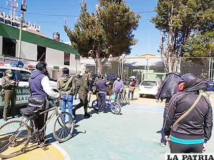 Los infractores también fueron trasladados a dependencias del comando departamental /LA PATRIA
