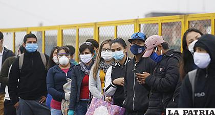 Los paraderos de transporte pueden convertirse en nuevos lugares de contagio /GEC

