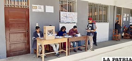Es muy probable la creación de nuevos recintos electorales para evitar aglomeraciones /la PATRIA /ARCHIVO
