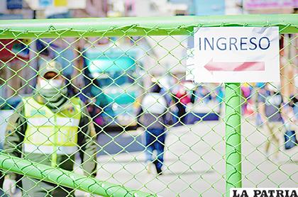 Las mallas de seguridad en los mercados ya fueron retiradas /LA PATRIA
