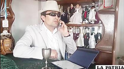 Xavier Ledezma se destacó como actor en el festival
/Jukumari Films /Facebook
