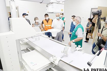 Autoridades inspeccionaron el Hospital de Montero 
/MIN DE GOBIERNO