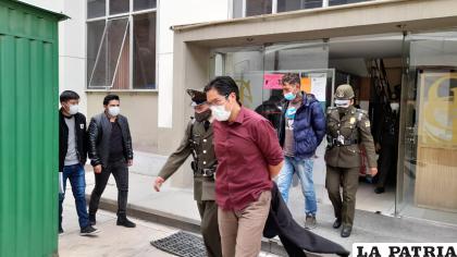 Los dos “cogoteros” fueron sentenciados a tres años de cárcel /LA PATRIA