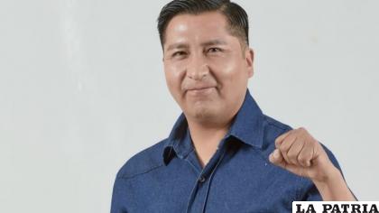 Adhemar Wilcarani Morales fue electo alcalde de Oruro