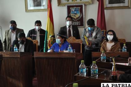 La nueva directiva del Concejo Municipal de Oruro /LA PATRIA