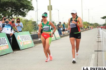 La atleta boliviana Jaaneth Mamani obtuvo la medalla de bronce /FAB
