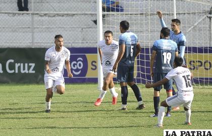 Ricardo Suárez en el 61 anotó el único gol del partido /APG