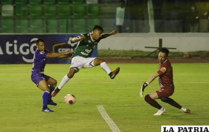 Oriente Petrolero expuso su mejor elemento para ganar el partido /APG