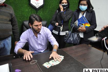 Los carnets de los jugadores se encontraban en el despacho principal /LA PATRIA