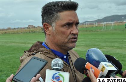 Domingo Sánchez está al frente del cuerpo técnico de San José /LA PATRIA