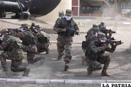 Maniobras de entrenamiento del Ejército de Perú