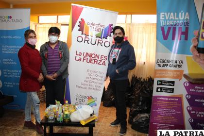 Entrega de víveres a miembros del Colectivo TLGB Oruro /LA PATRIA