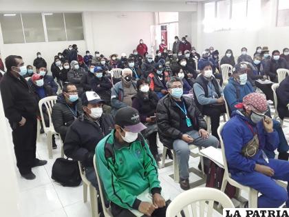 Los vecinos rechazan creación de entidades paralelas a su organización matriz /Fedjuve
