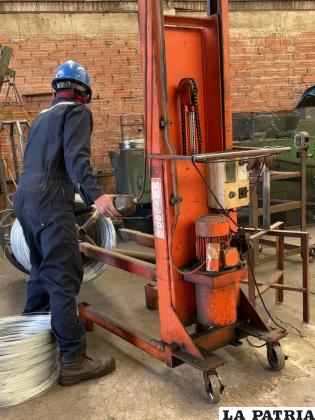 Sector industrial pide políticas laborales y salariales /Referencial