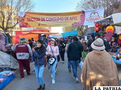 Esta feria se extenderá hasta la siguiente semana /LA PATRIA